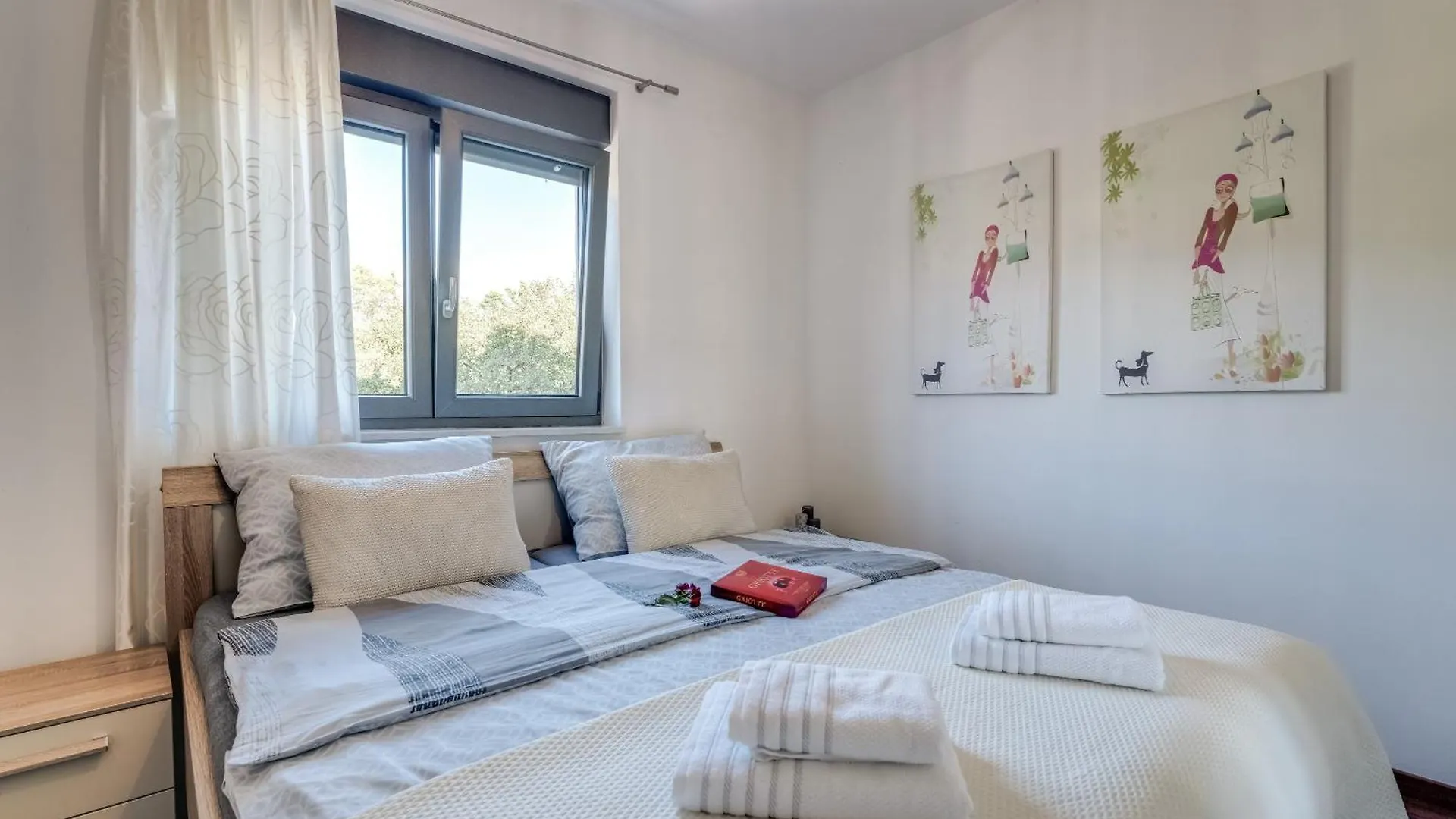 Luxury Villa With Pool Near The Beach, Great View - Traveler Tourist Agency Krk - Id 2135 Crikvenica