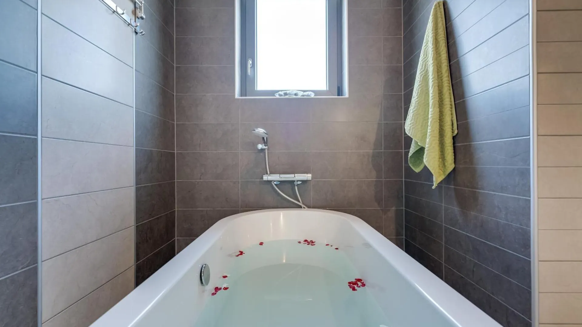 Luxury Villa With Pool Near The Beach, Great View - Traveler Tourist Agency Krk - Id 2135 Crikvenica