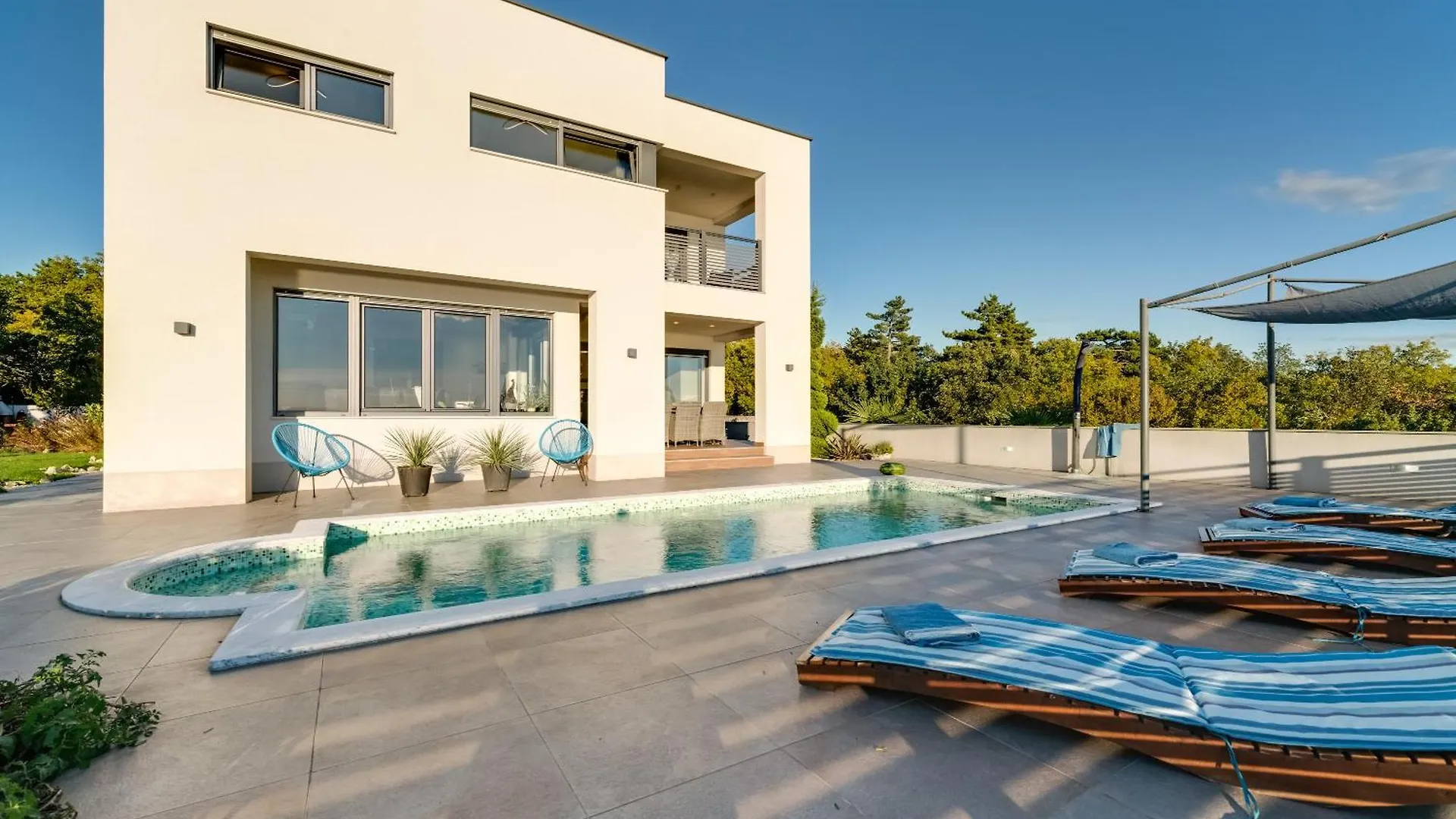 Luxury Villa With Pool Near The Beach, Great View - Traveler Tourist Agency Krk - Id 2135 Crikvenica